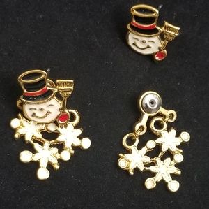 AVON SNOWMAN EARRINGS GOLD TONE